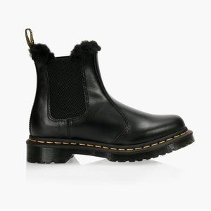 Dr. Martens Women's 2976 Leonore Faux Fur Chelsea Black size 6